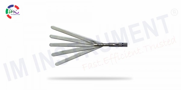 ARTICULATING FAN RETRACTOR WITH 5 BLADES